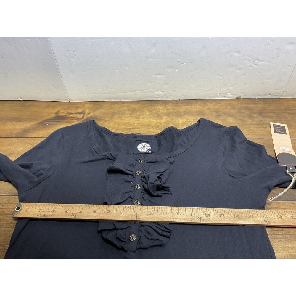 Double D Ranch Women's Ruffle Long Sleeve Front Henley Black Shirt Size XL NWT - Picture 9 of 10